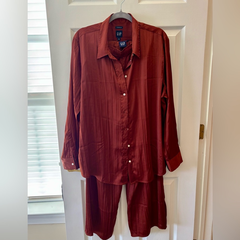 GAP Burnt Orange Satin Ensemble
